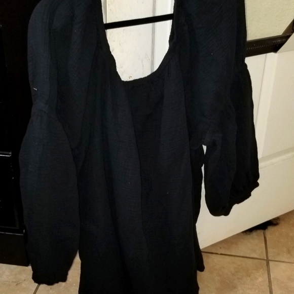 Cato Tops - Cato Black Top Size 26/28